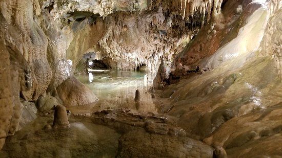Indian Echo Caverns